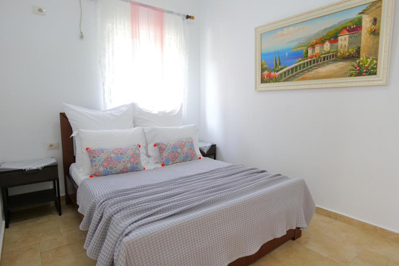 Kristal Apartments Ksamil Exterior foto