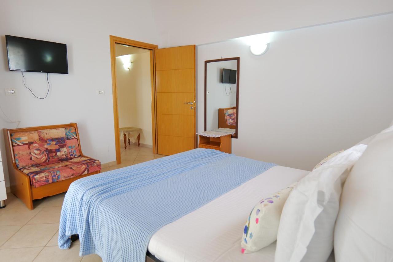 Kristal Apartments Ksamil Exterior foto